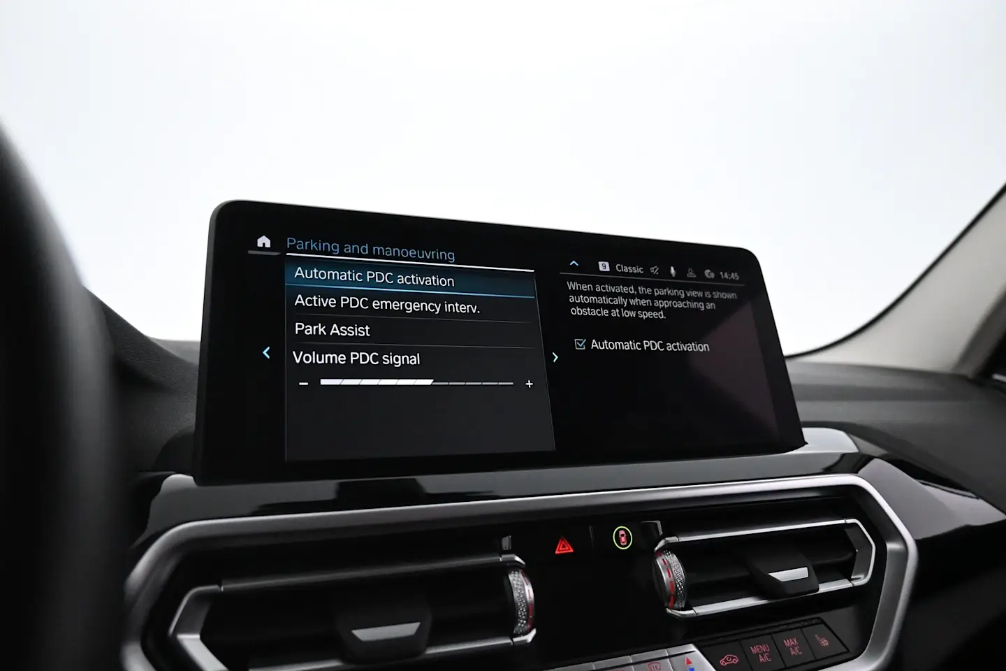 Car Image - 2LRrHMYCHQPuyW3PVj8lou