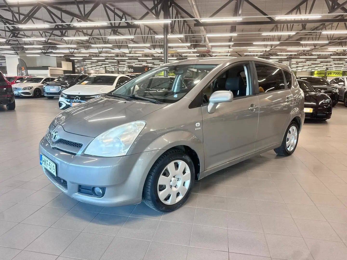 Car Image - 3qwWe85bkextccVMw9yMoO