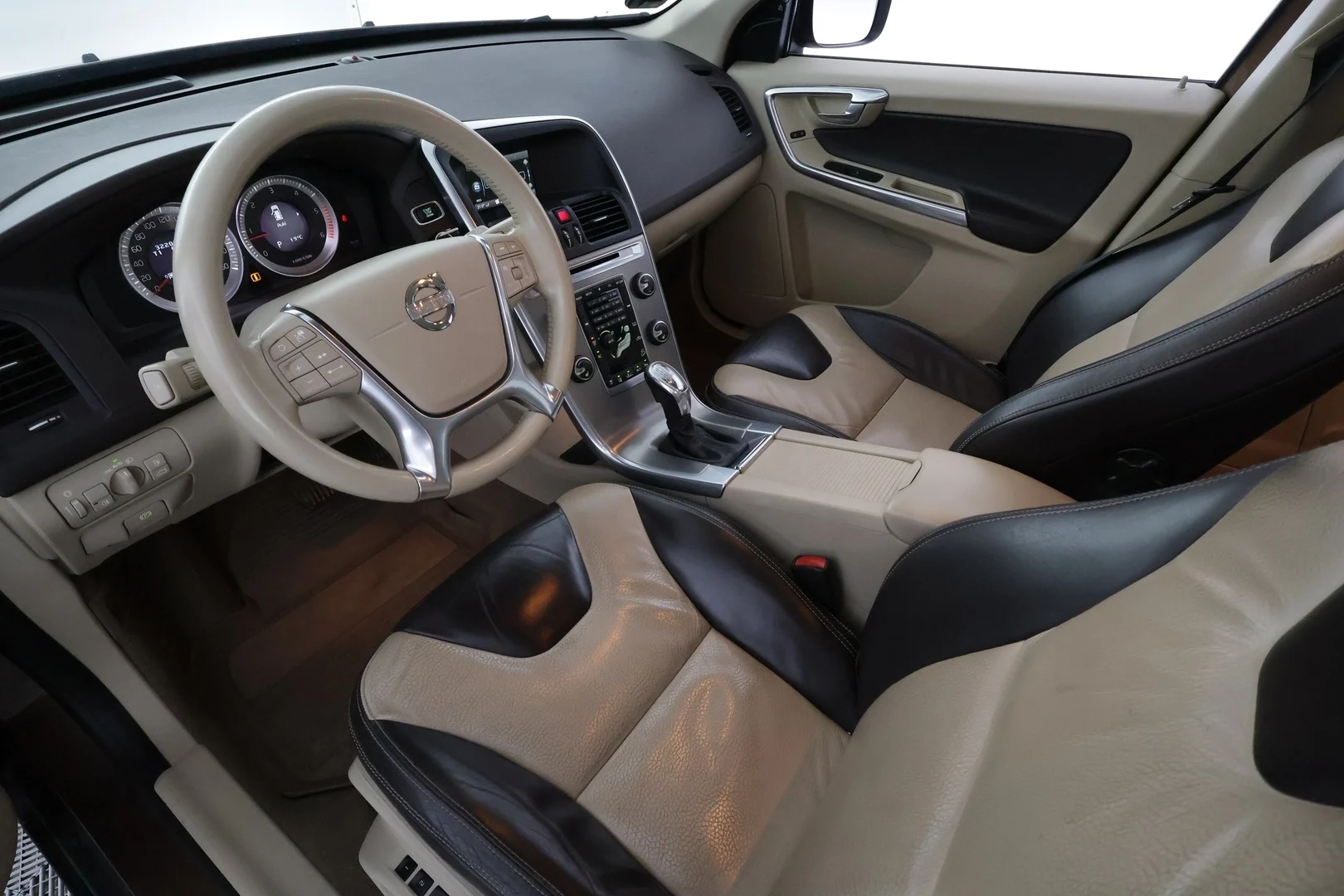 Car Image - 5dLXYhSCap0iYQuj96Qq3D