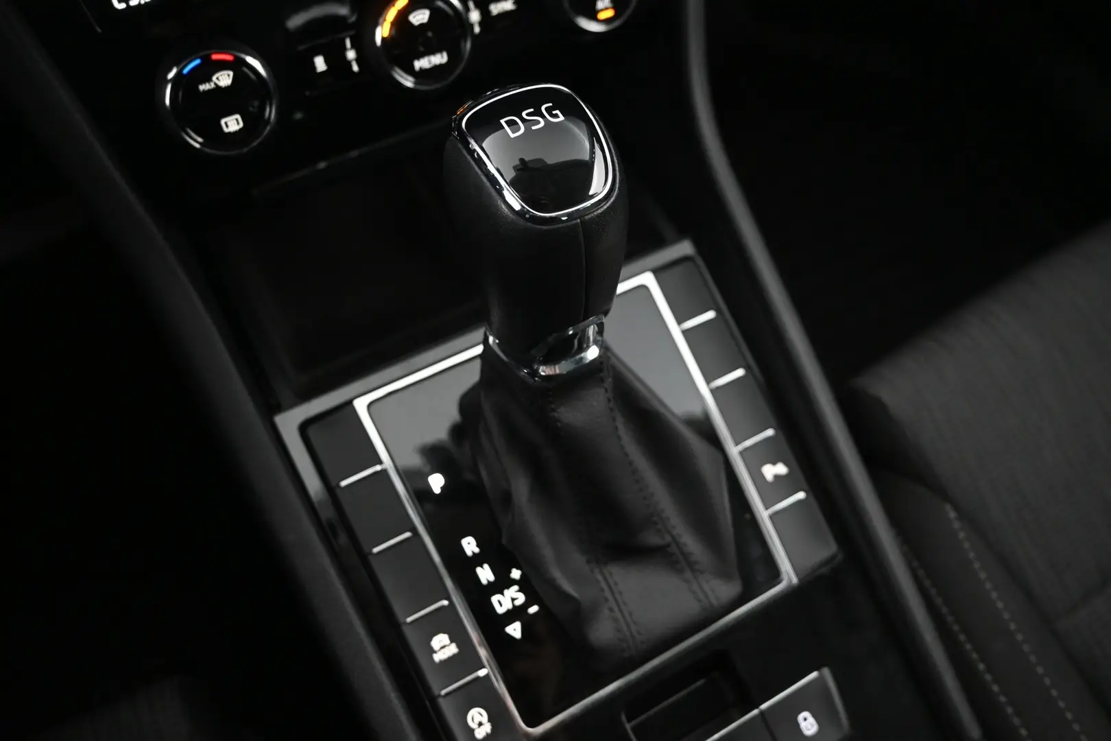 Car Image - 4pcGifHvjQoyo8zvudFfIZ