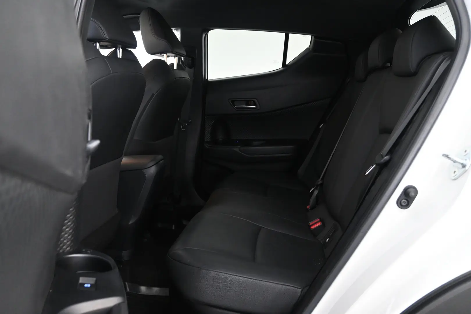 Car Image - 7Jsq83IFjLmw4o1KXUrorb