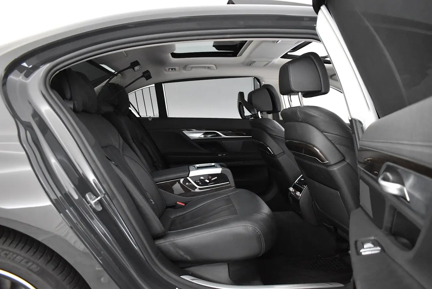 Car Image - 285O0COuXGPKRl0BpYxDOH
