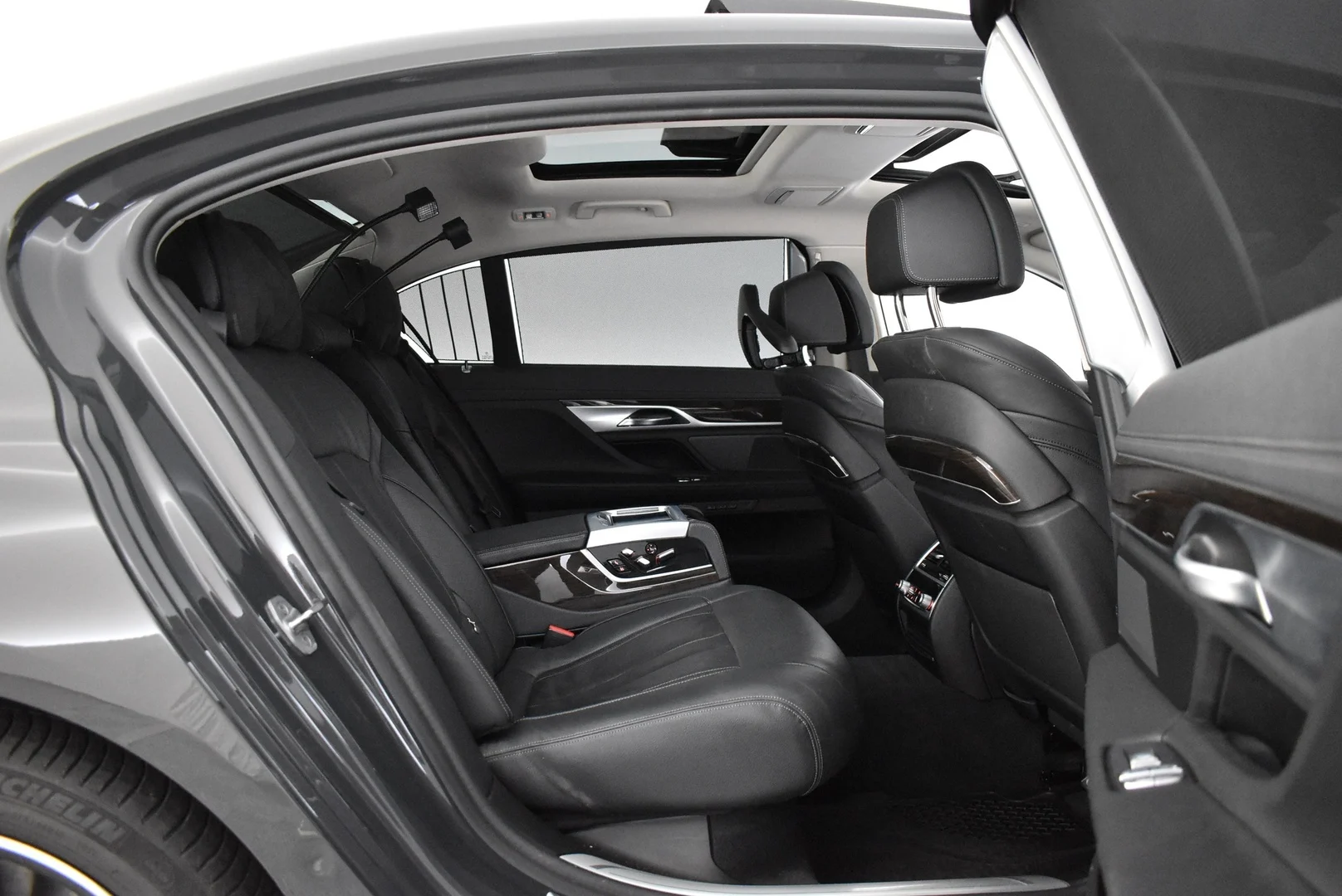 Car Image - 285O0COuXGPKRl0BpYxDOH