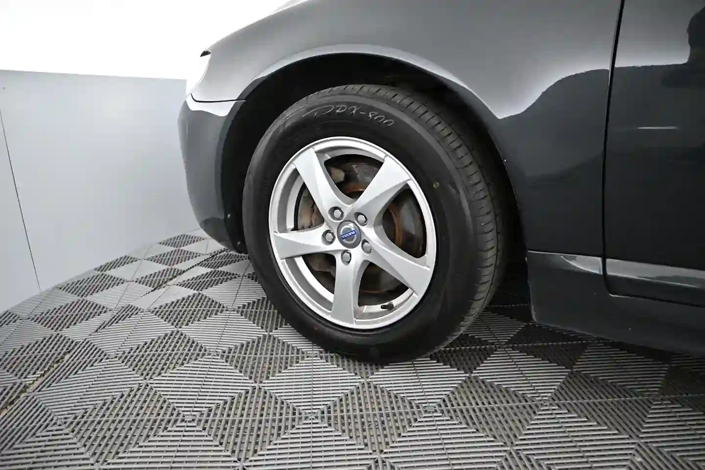 Car Image - 4Z9sYFg5yPwA9Q7q0lM0D8
