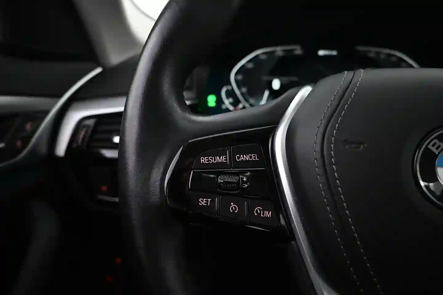 Car Image - 1BNd3ZXZDQcmleBciyCEvx