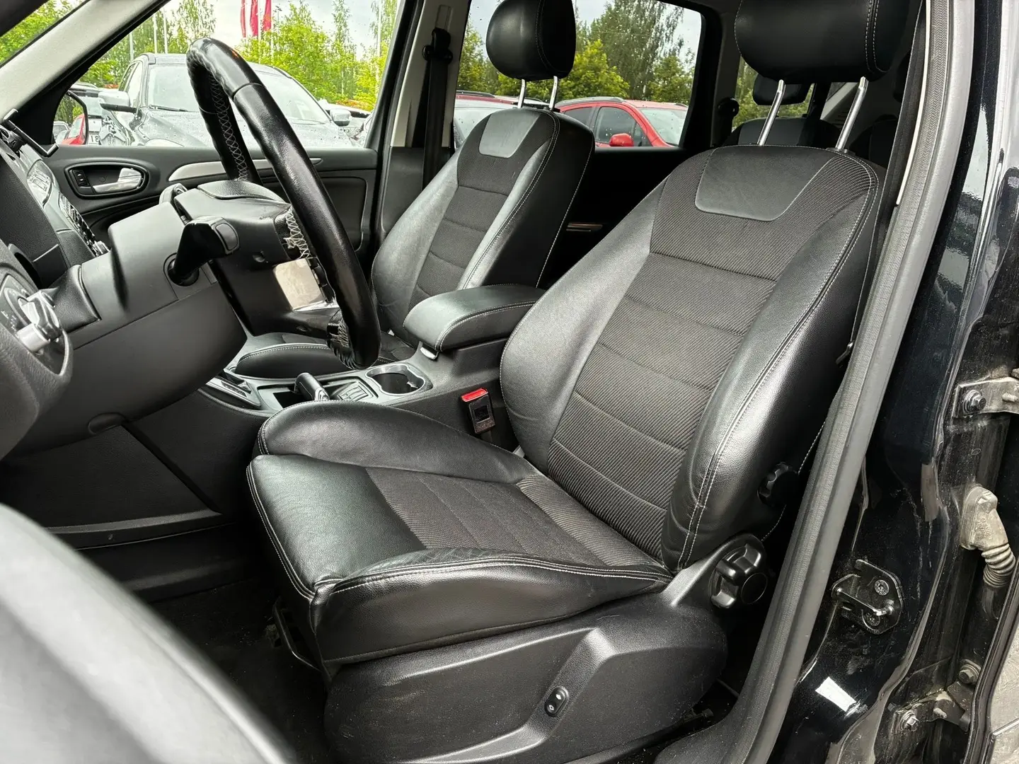 Car Image - 1M5kcFAoQn0FV0ZDl5BzGY