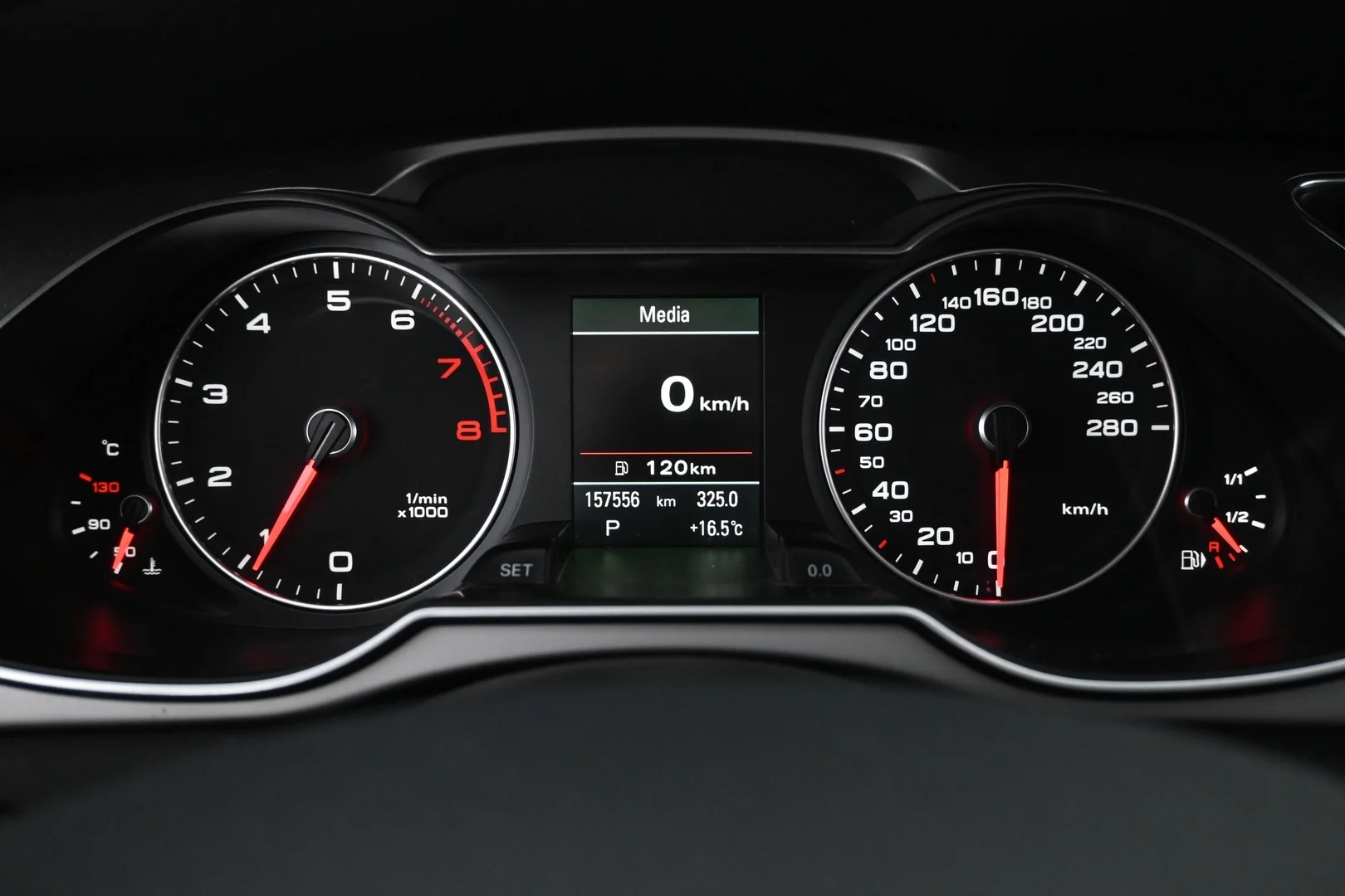 Car Image - IKafKCqk2gRkd0hssUMUs