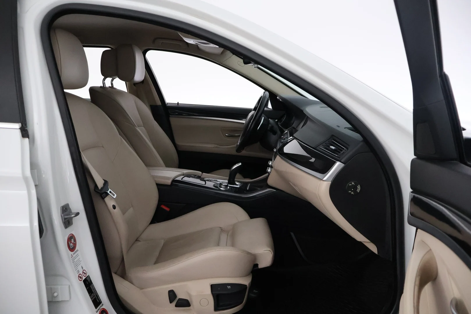 Car Image - 1pEDvPv8NKM41yyP36NMzU