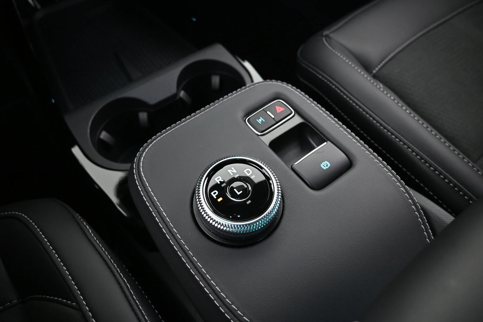 Car Image - 6ODEnjzBnzn9LsdZx6IU61