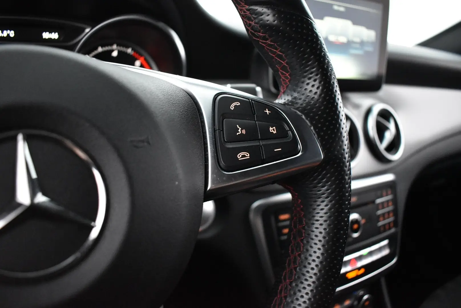Car Image - PCyGdQtZttW0rWji9Cgtr