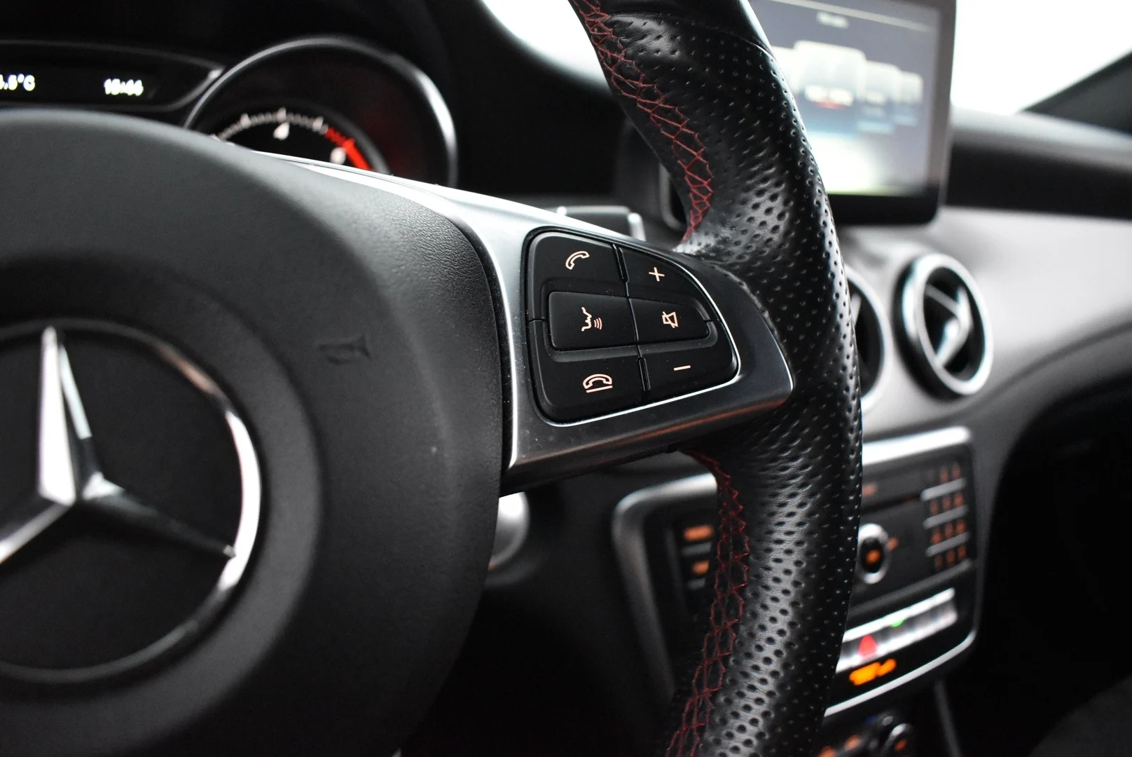 Car Image - PCyGdQtZttW0rWji9Cgtr