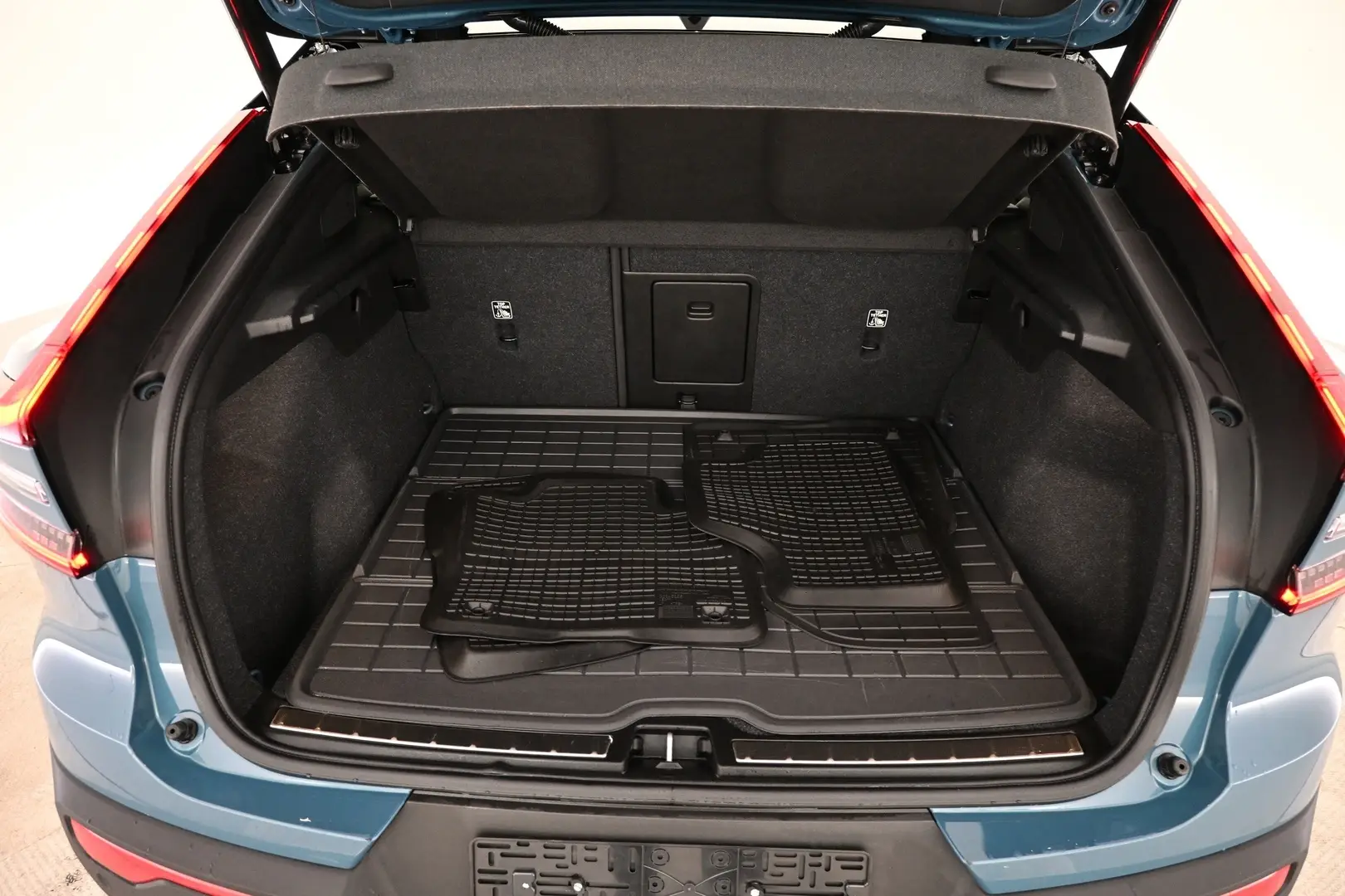 Car Image - 1HKoTXyyPsSXnh68T3krQm