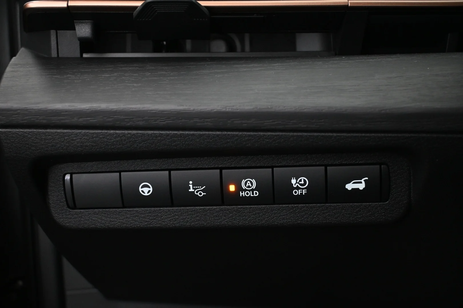 Car Image - 6DFXnV5ZosA8ZgQ8udY5Gt