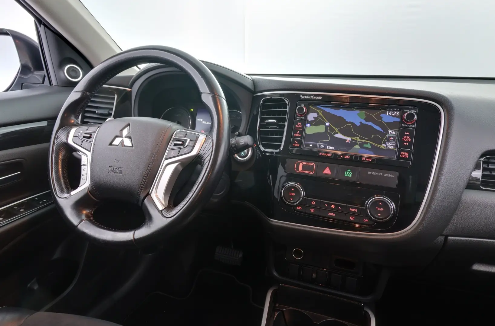 Car Image - 67ZvaloxhGFdvm4VTd6b41
