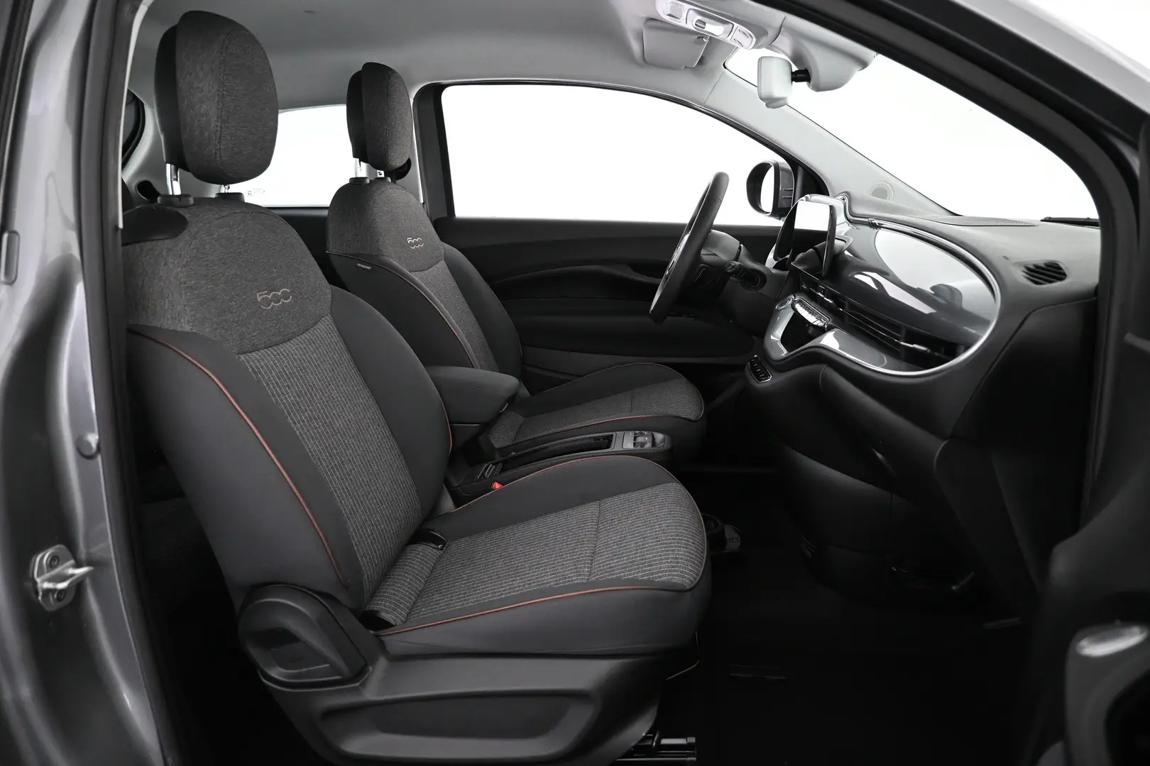 Car Image - 2N2Hk57lom9SKOQlpeJg8y