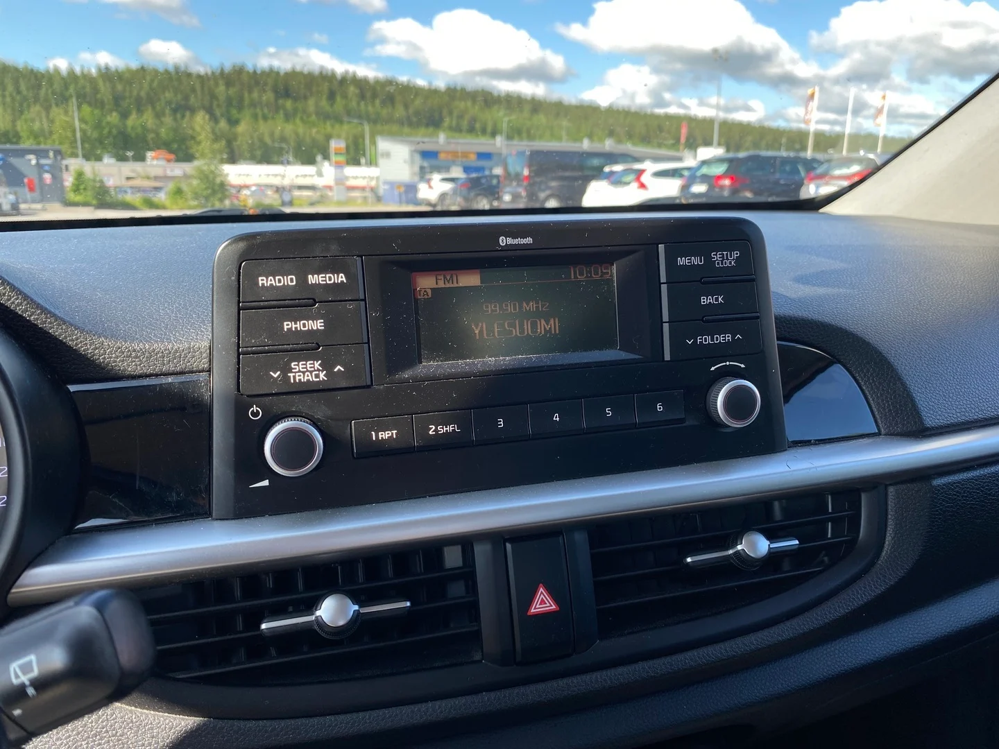 Car Image - 5z44gqfF7Jkyn2nGnHck6t