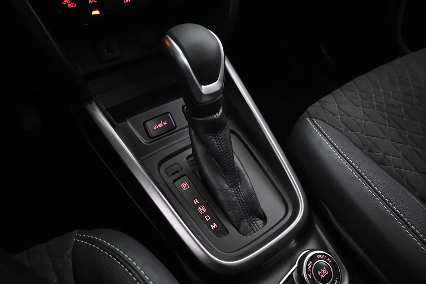 Car Image - 3M5iQHeZPfuYtaSA9dps8m