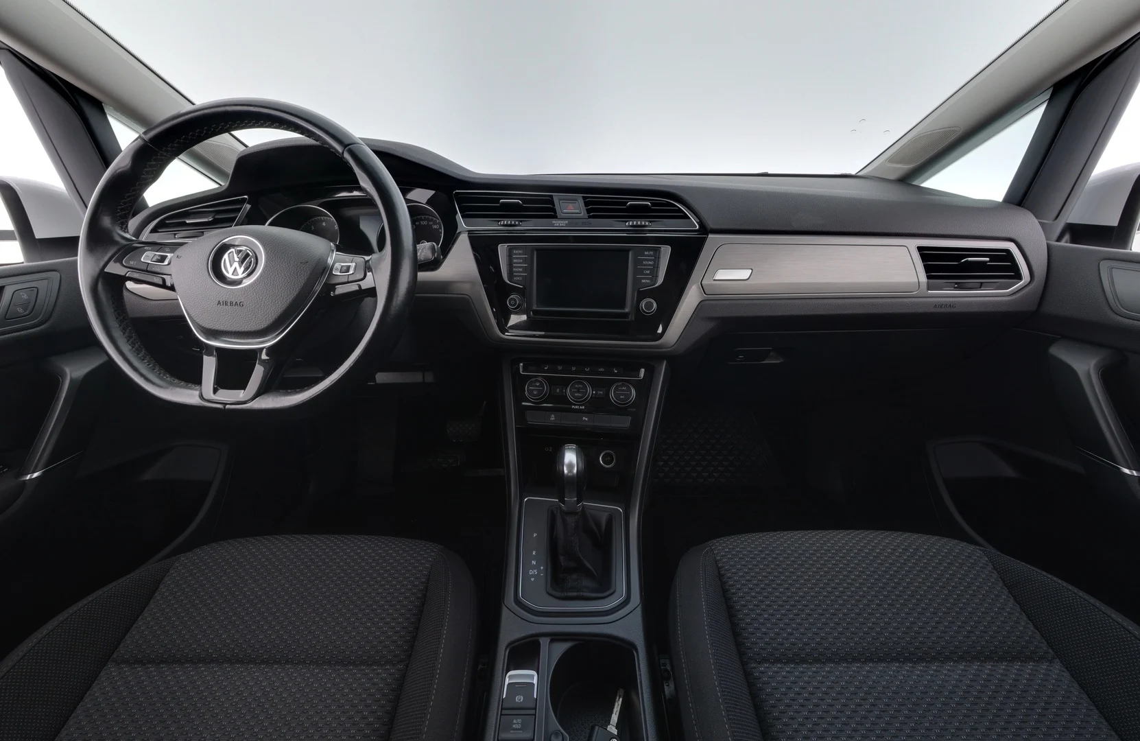 Car Image - 6EXBeMvwwNJN4QVGU5Rk0W