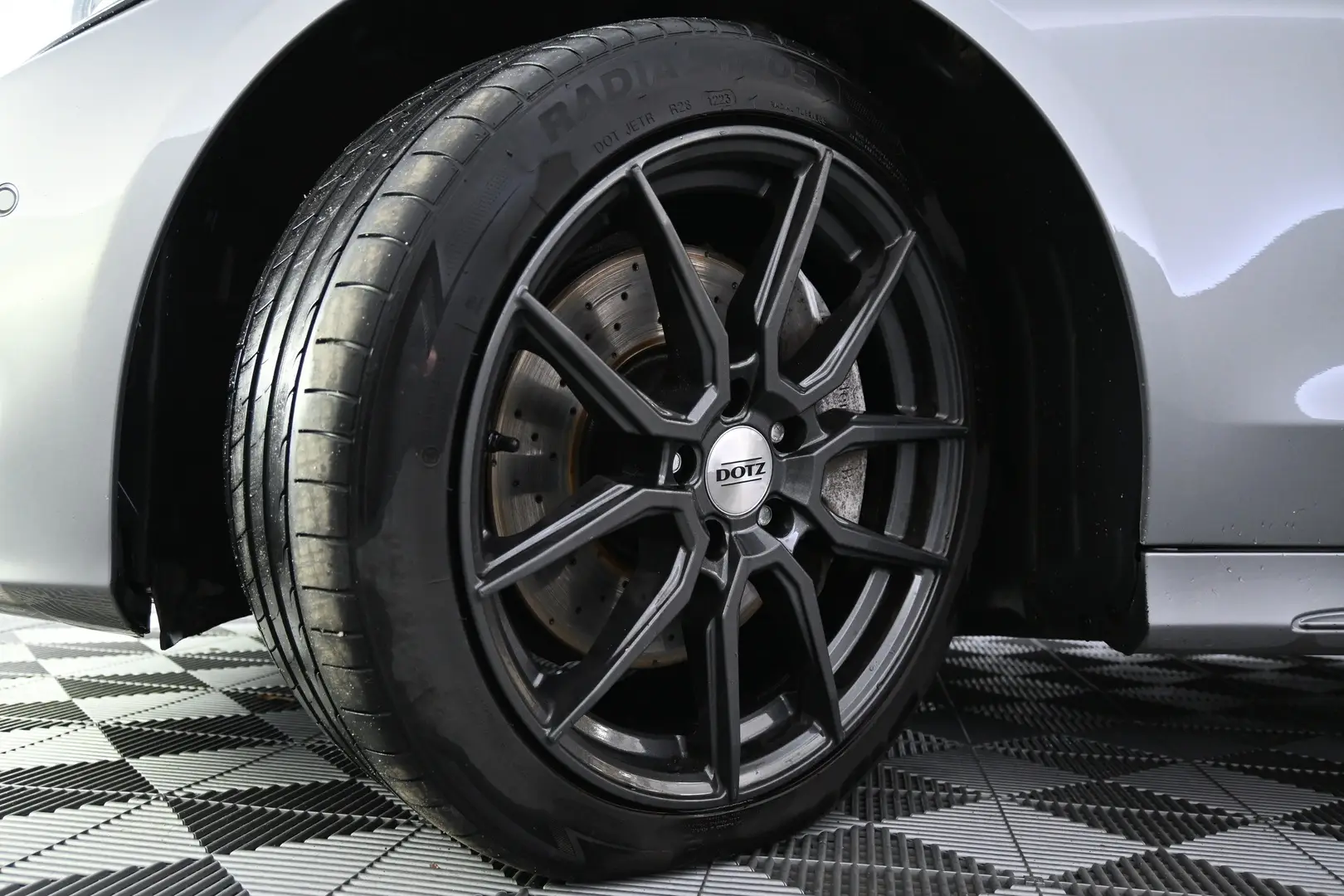 Car Image - 7dHGid6Zq1DvDHPy2uqlW5