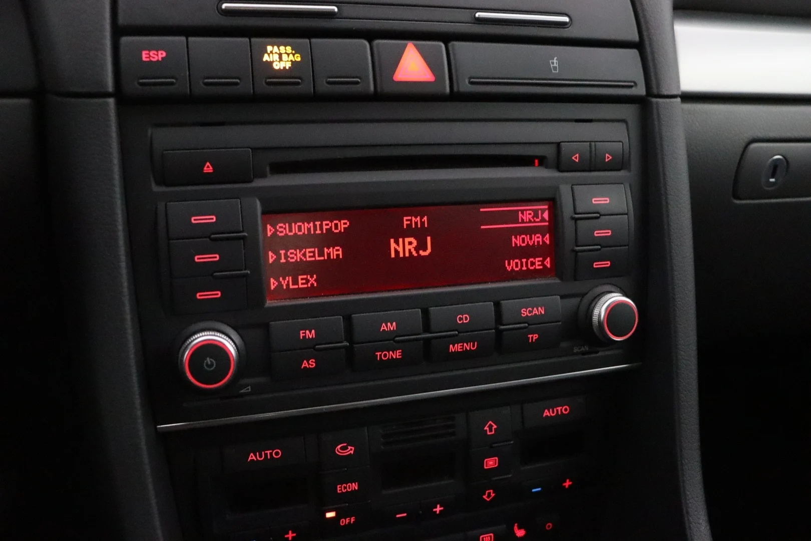 Car Image - 3XKXRwSw7mFJgPiGTk78Rv