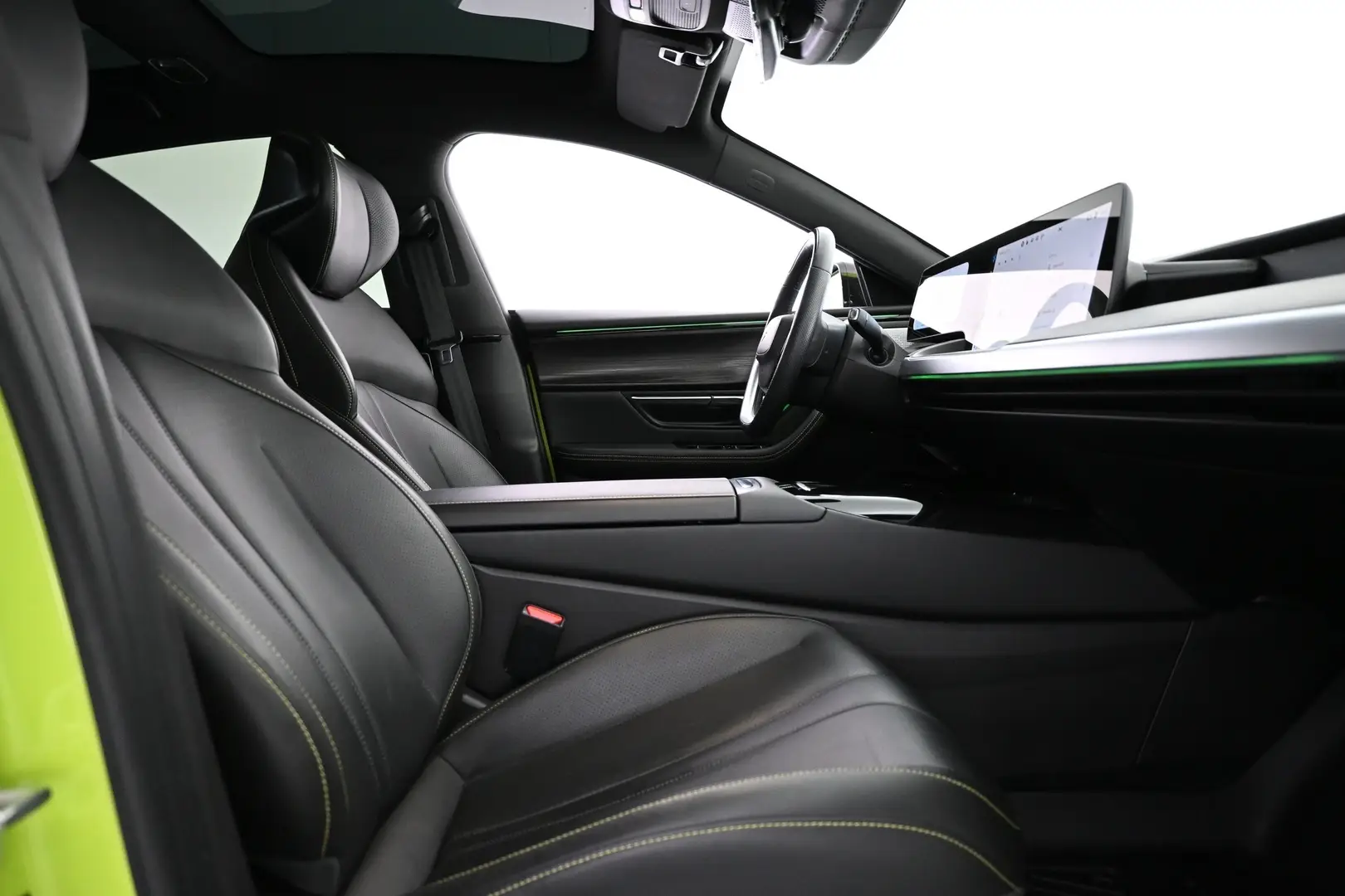 Car Image - 5vZ6HeG9EYdVQq7o1gSuon