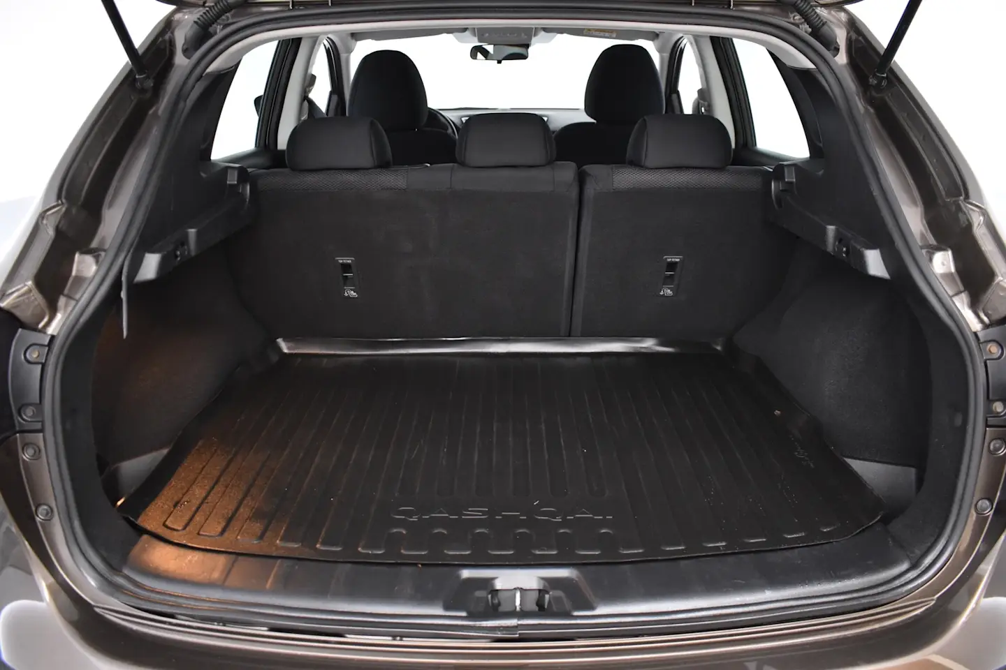 Car Image - 7kt8EwZzxngowPzx80dK7M