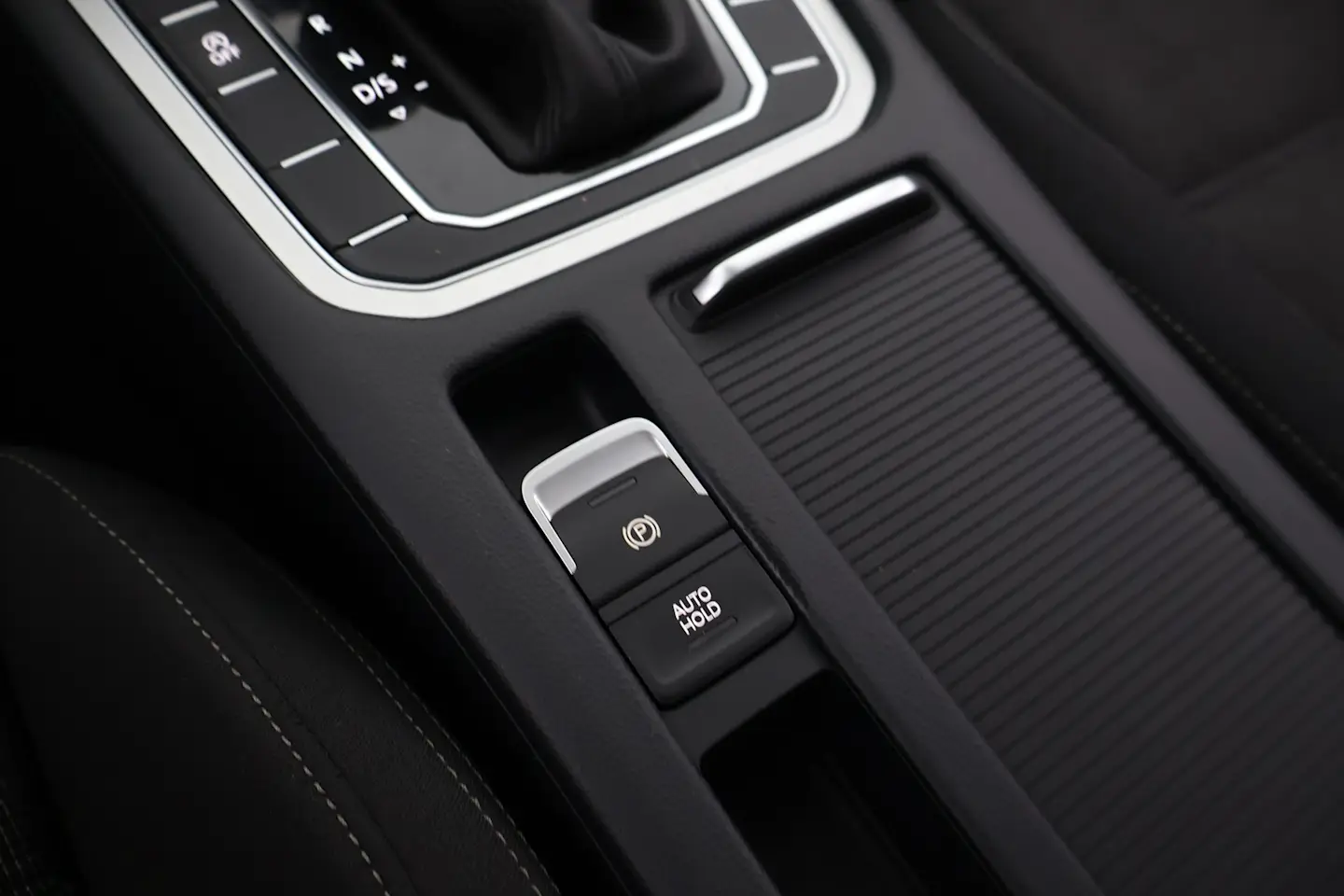 Car Image - HRfpruHB4CHD1Jb62CLQG