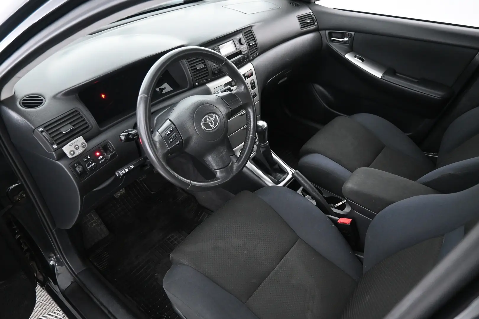 Car Image - 3NEEsG9HoXrzNXrJG4svRc