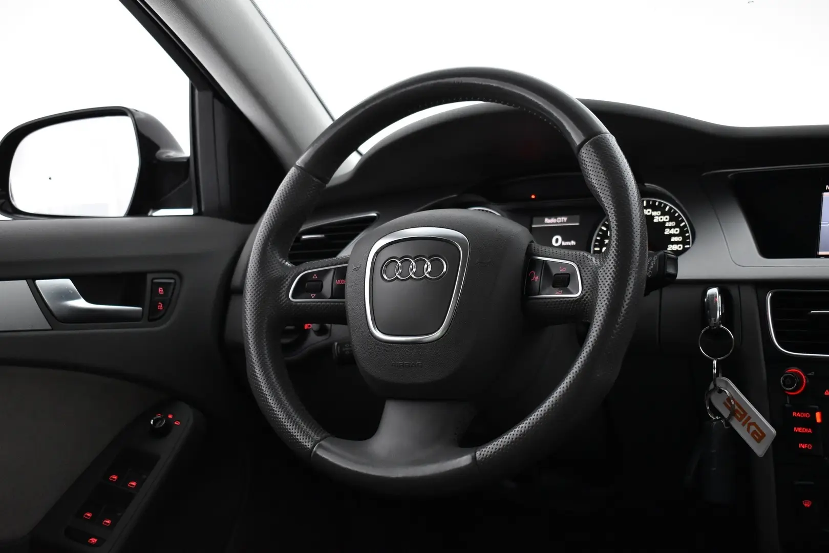 Car Image - 41VTtKyWCJndiKvQQ0riyK