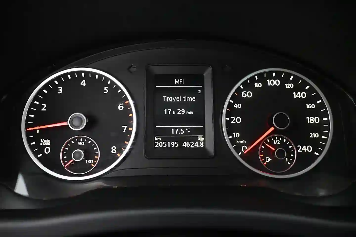 Car Image - 6TrG6ORZfoO1hi8wFGJzmf