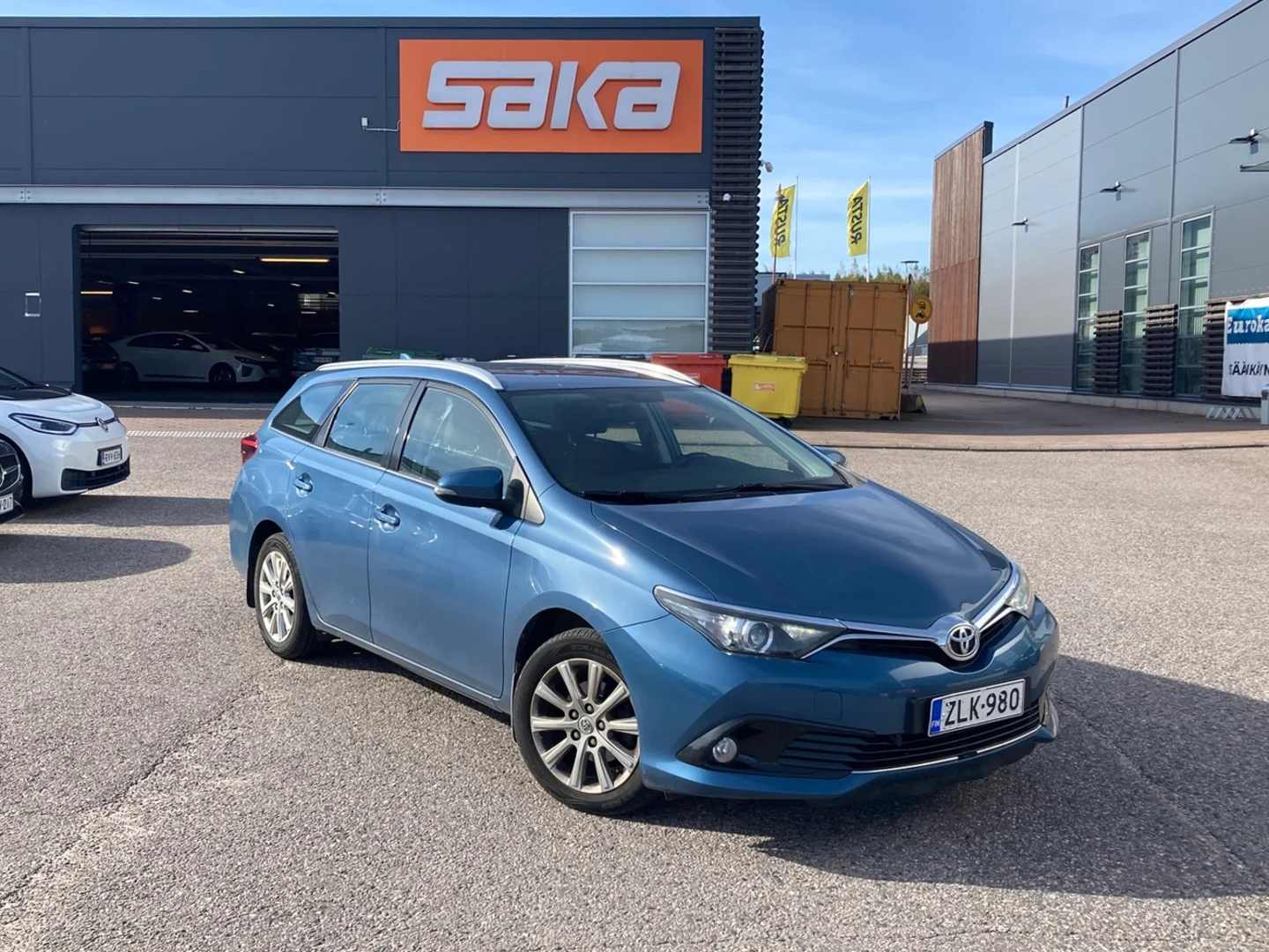 Car Image - iBhKNR9xgENPfDs5qlmtM