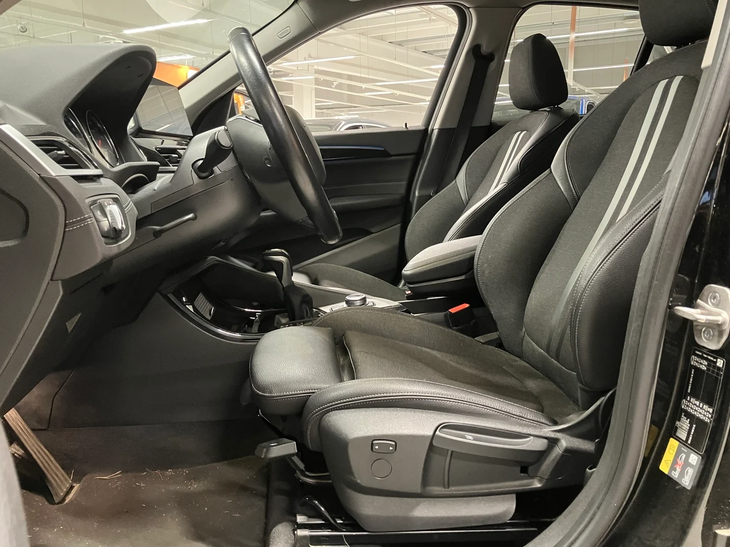 Car Image - 3ycjpo3YHpW7nm8KDCBieH