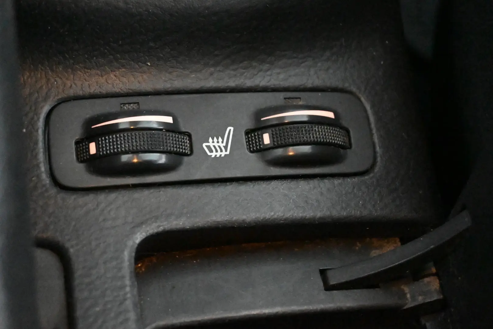 Car Image - 5toqEjfbOBQiJJzAXB0T3W