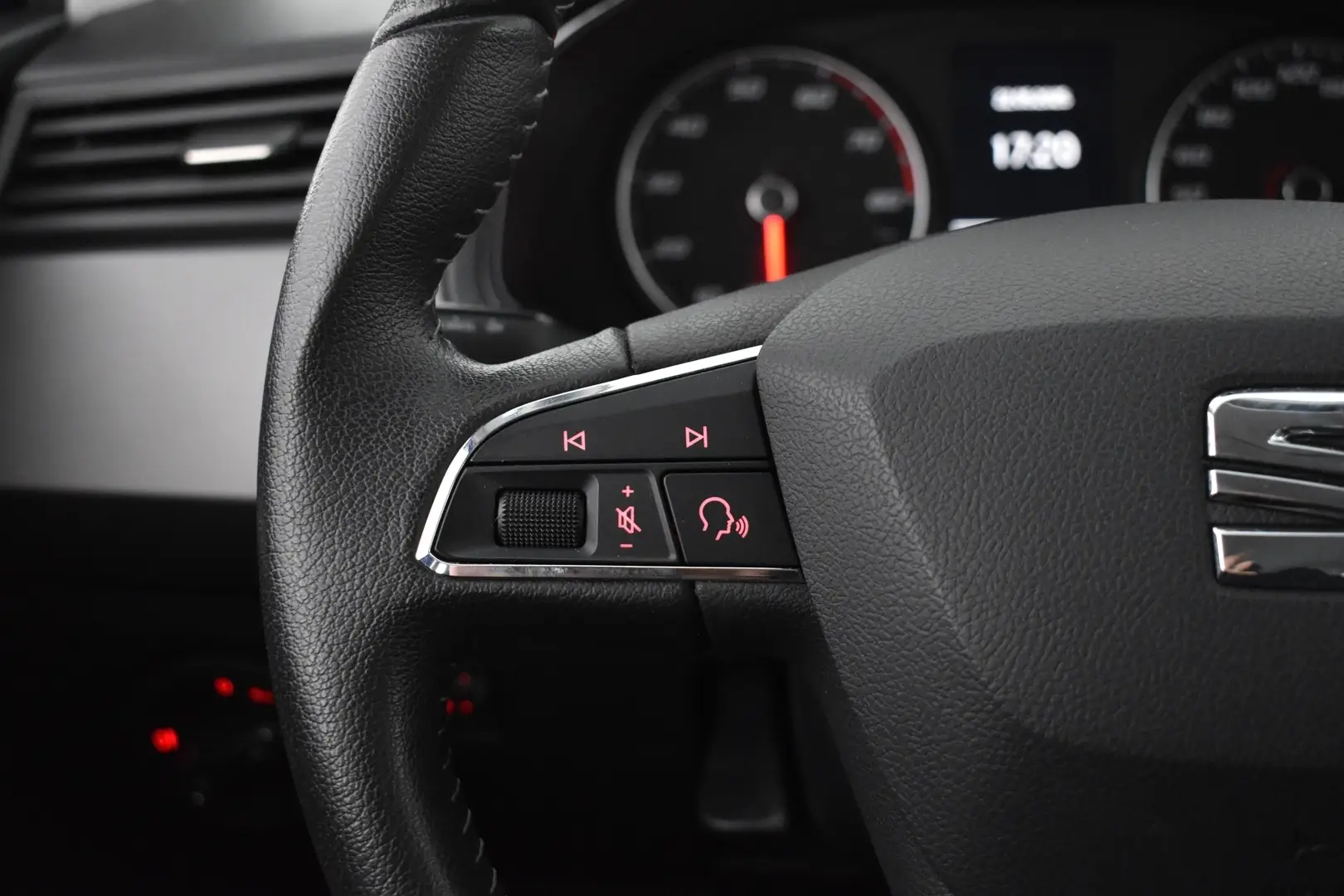 Car Image - sD3hVQn7zpCj1xVE1BDIZ