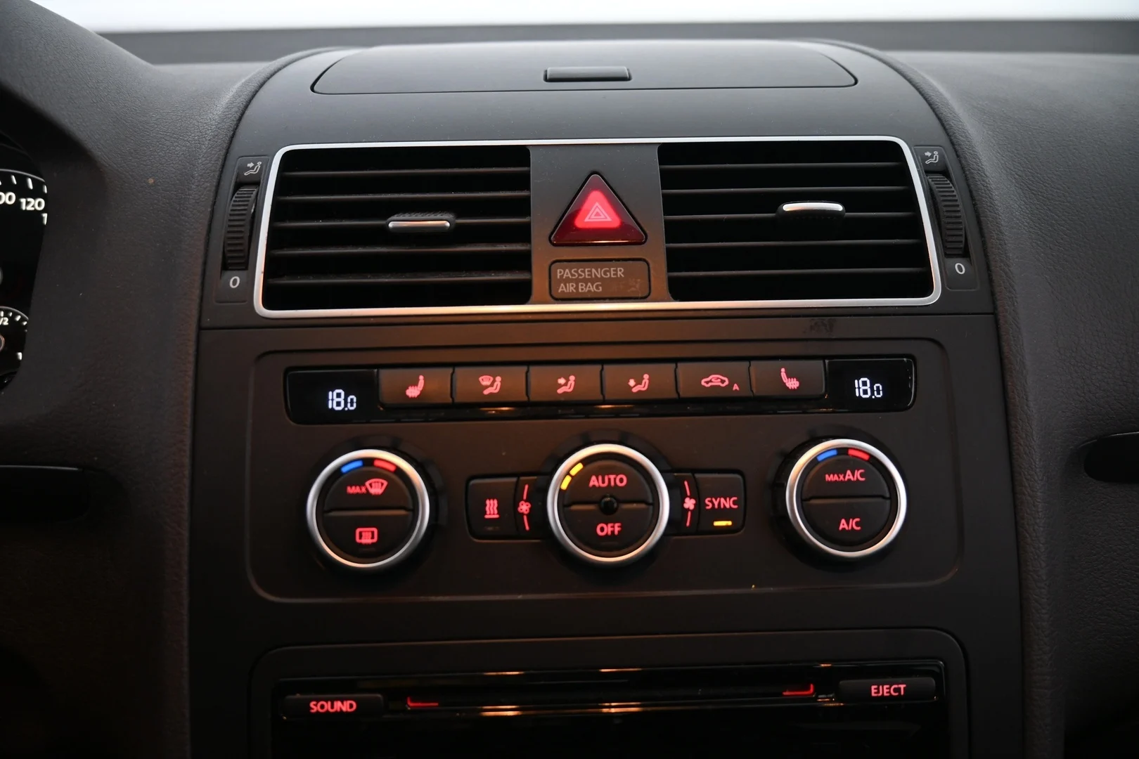 Car Image - 7jZ5Z6xrg1ZI72VP0EDUbQ