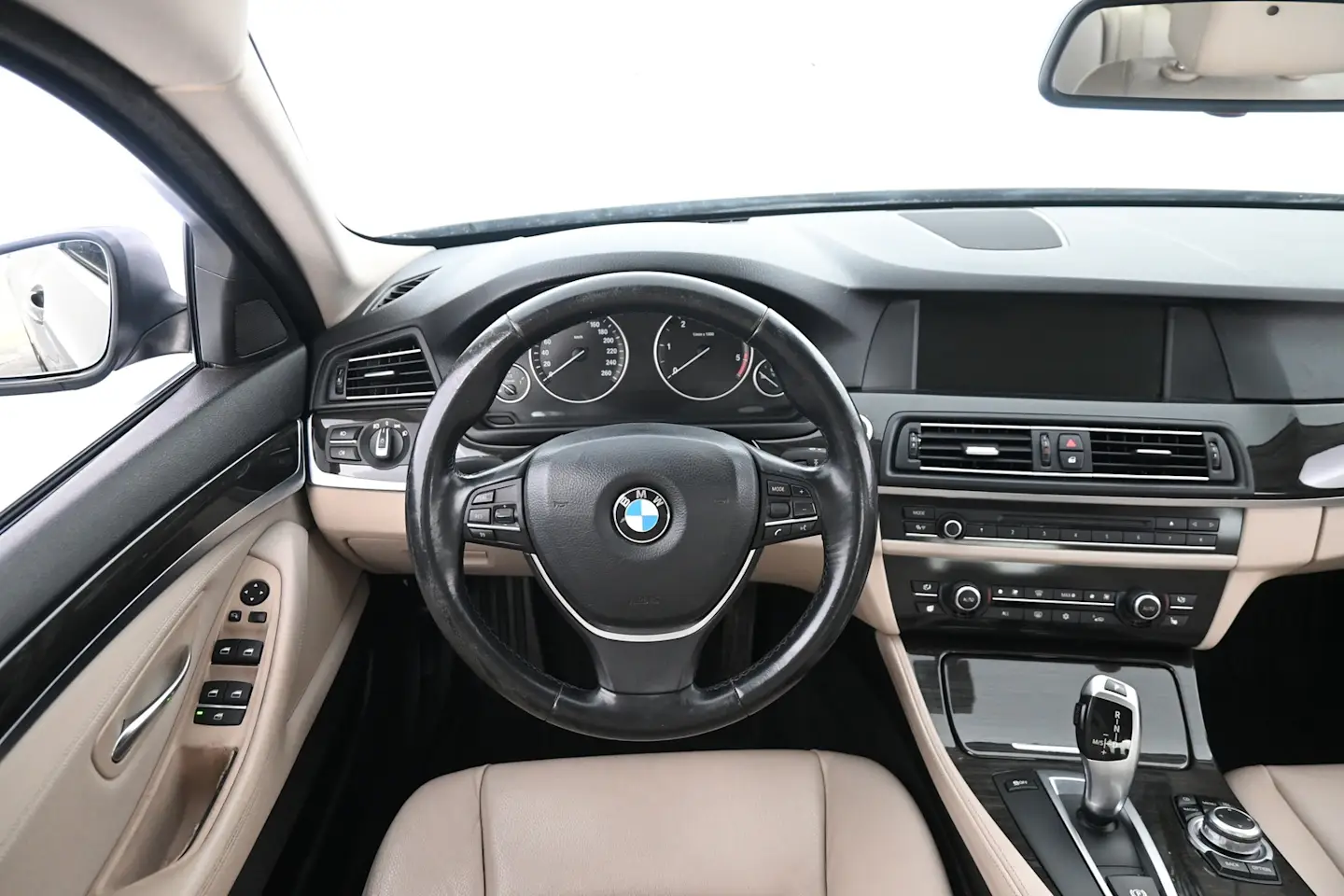 Car Image - 1xiNvUx4a9UokOEICBEQAJ