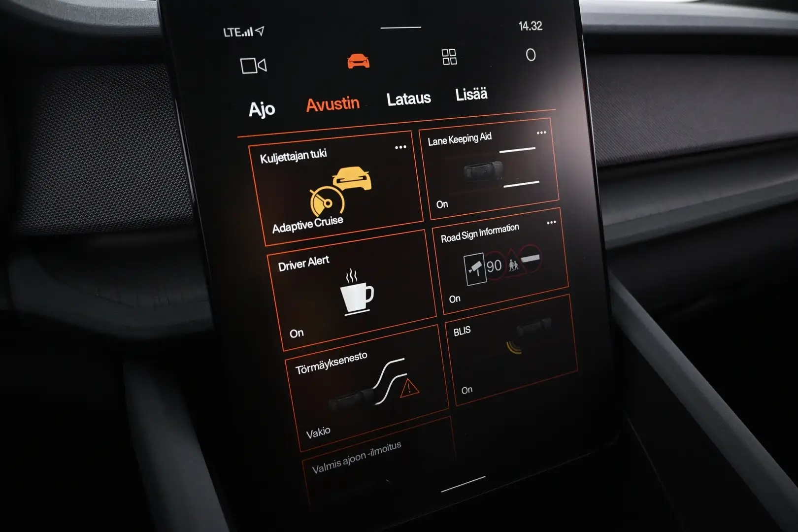 Car Image - 1F7BIIPDEyoNdLXF9jRNre