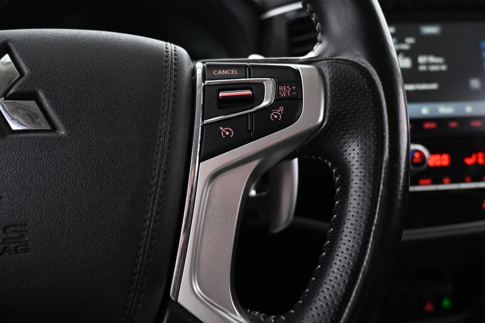 Car Image - 32l5TKtUWh41XH29RH9ukW