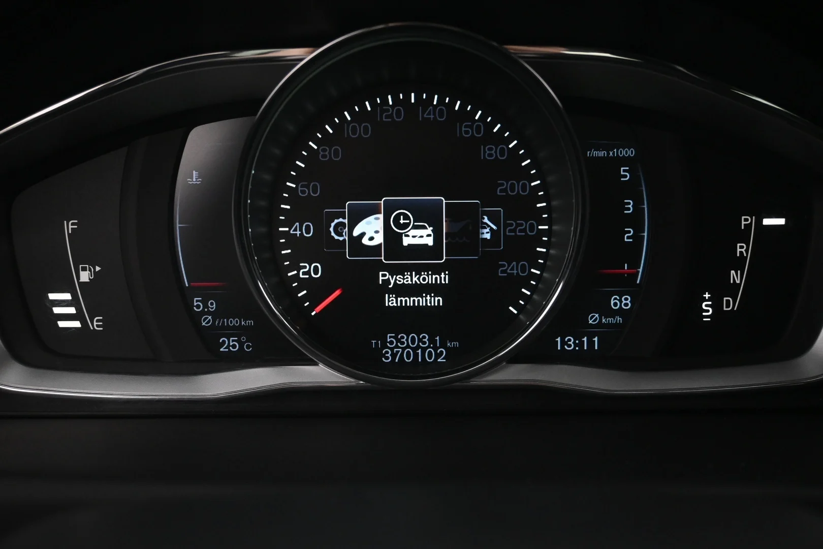 Car Image - LXFimpg26jtVZYLR9XgpQ