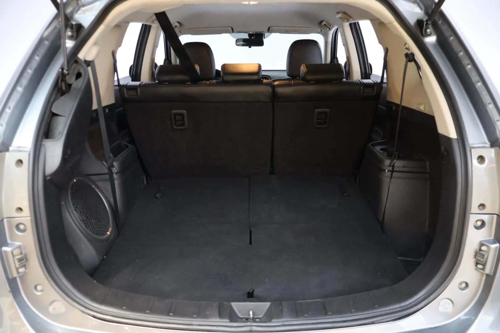 Car Image - 2qbqBSJeyPTUnI1bN6yIca