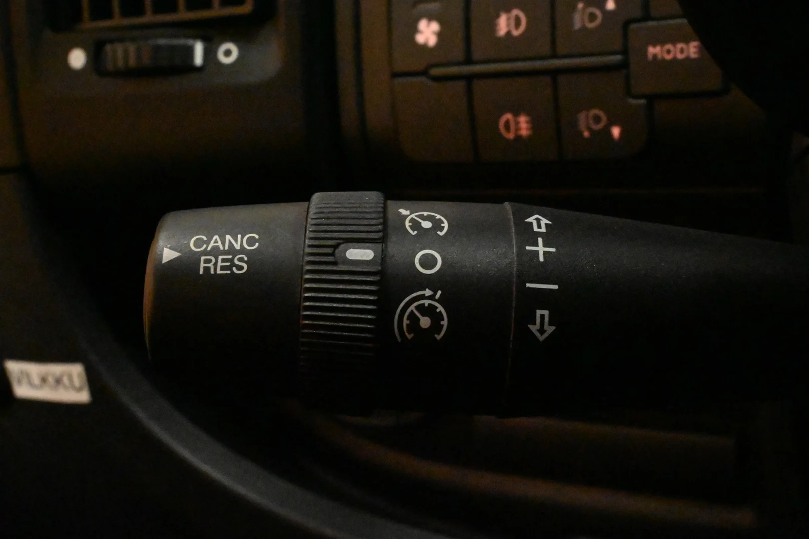 Car Image - 4qFLwf3bsklwaA92afzzvj