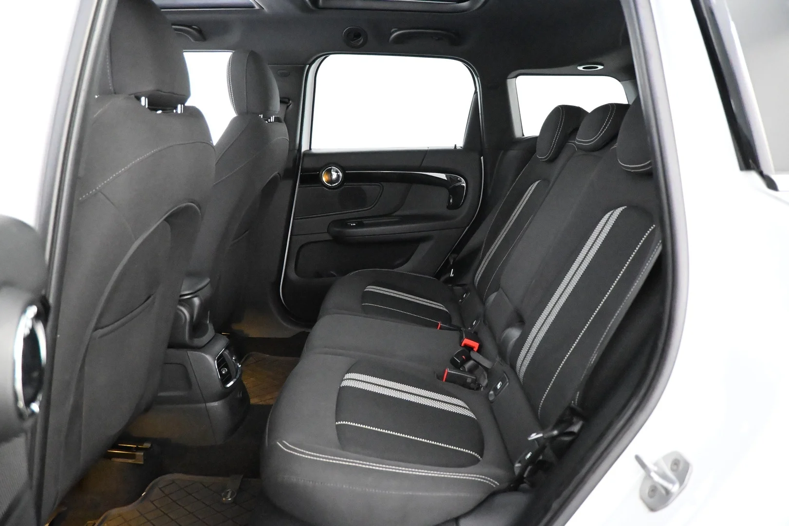 Car Image - 37l8iDb5OQ13qq2dsDBEEE