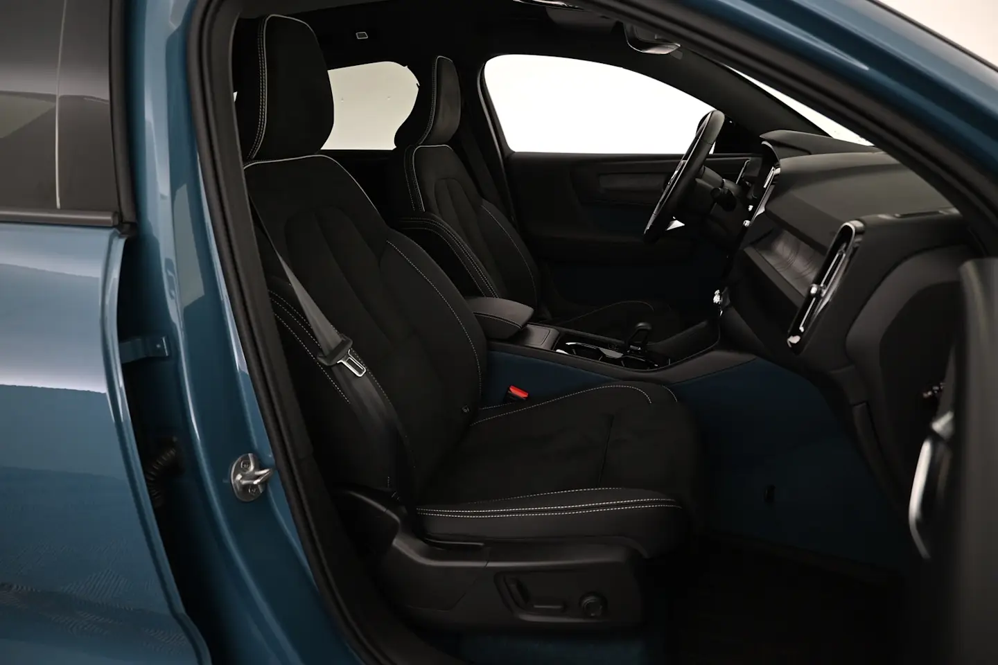 Car Image - 6ASo3uzImekx8Lg2LNgY0Q