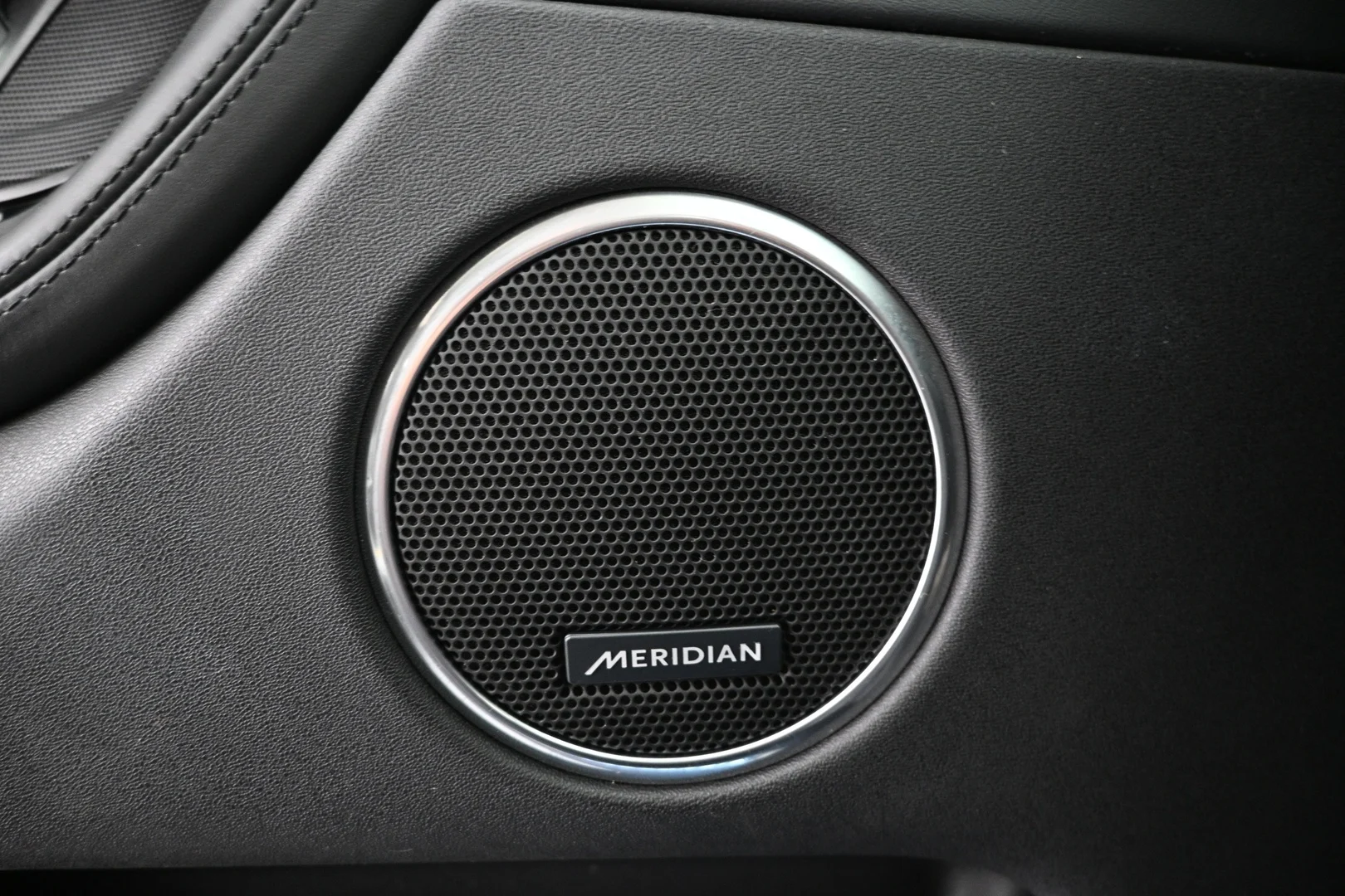Car Image - 4ltY2ivINJpuJLZjpMROD8