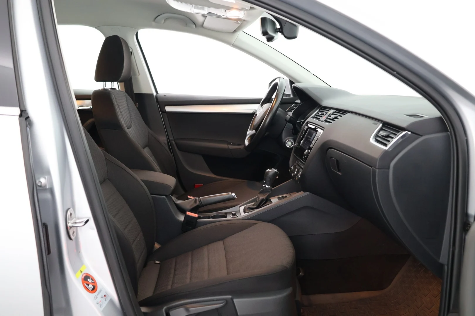 Car Image - u5Eo2Ux7QtdK1fAMwwTsQ