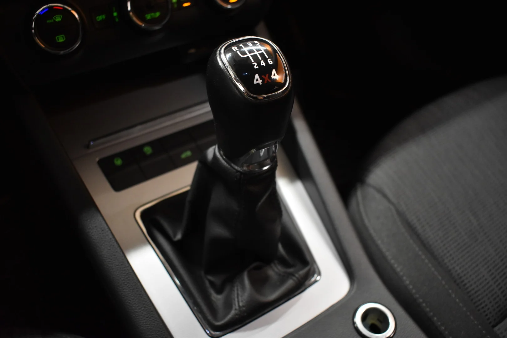 Car Image - 3I65Oqm6F3ZnylpySXjcoQ
