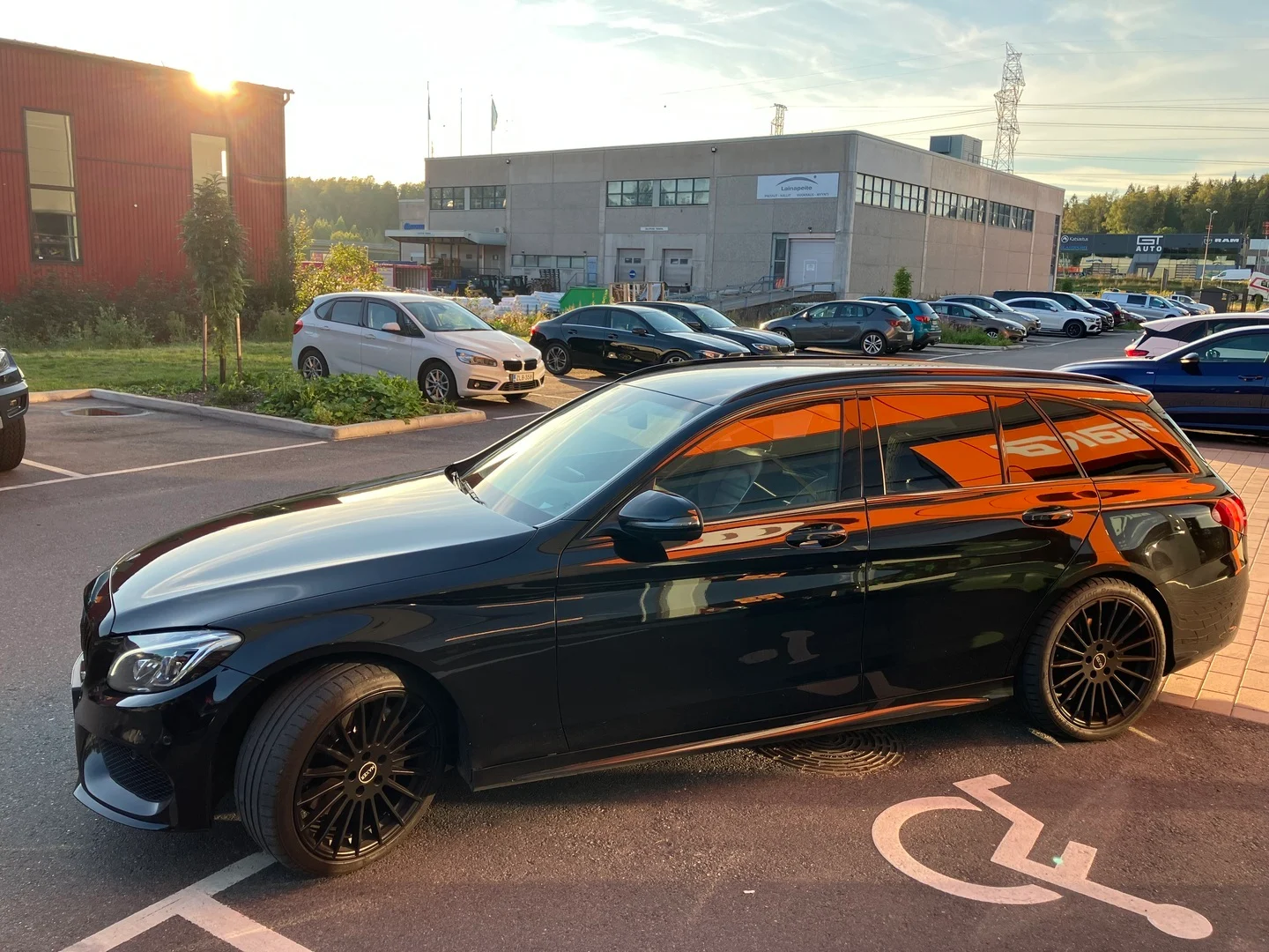 Car Image - 3pfPfWoClwvv4e6os3JSQm