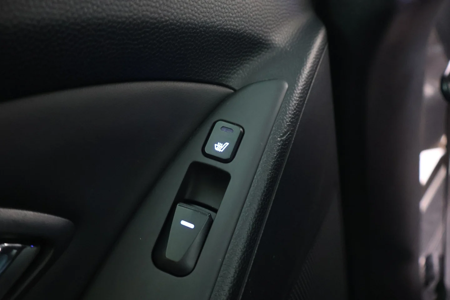 Car Image - 16QUKA8XfvrEdqsiJTGS4D