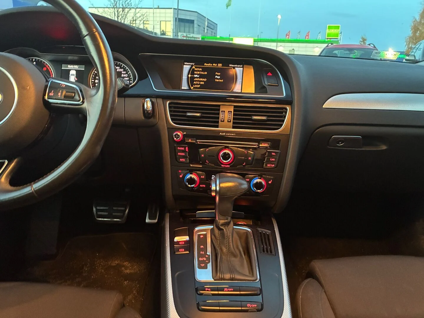 Car Image - 3rZ57ZHTtzJawP4dDrY7Di