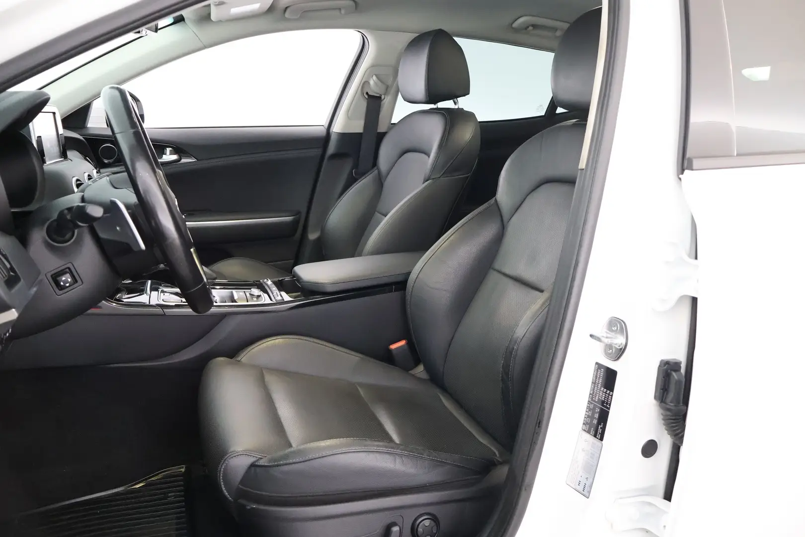 Car Image - 3Nnq1lwnS3l5zAJZ5hVF5v
